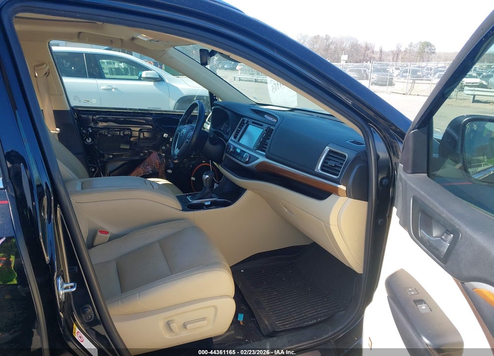 2019 TOYOTA HIGHLANDER LIMITED VIN: 5TDYZRFHXKS334448