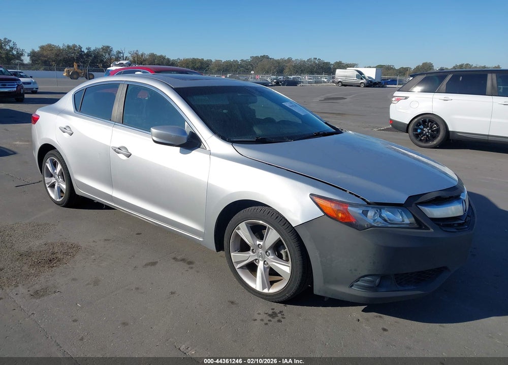 2013 ACURA ILX 2.0L VIN: 19VDE1F79DE008407