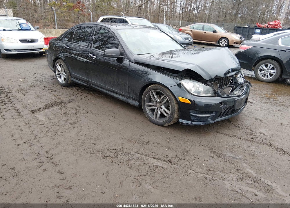 2012 MERCEDES-BENZ C 300 LUXURY 4MATIC/SPORT 4MATIC VIN: WDDGF8BB5CR199398