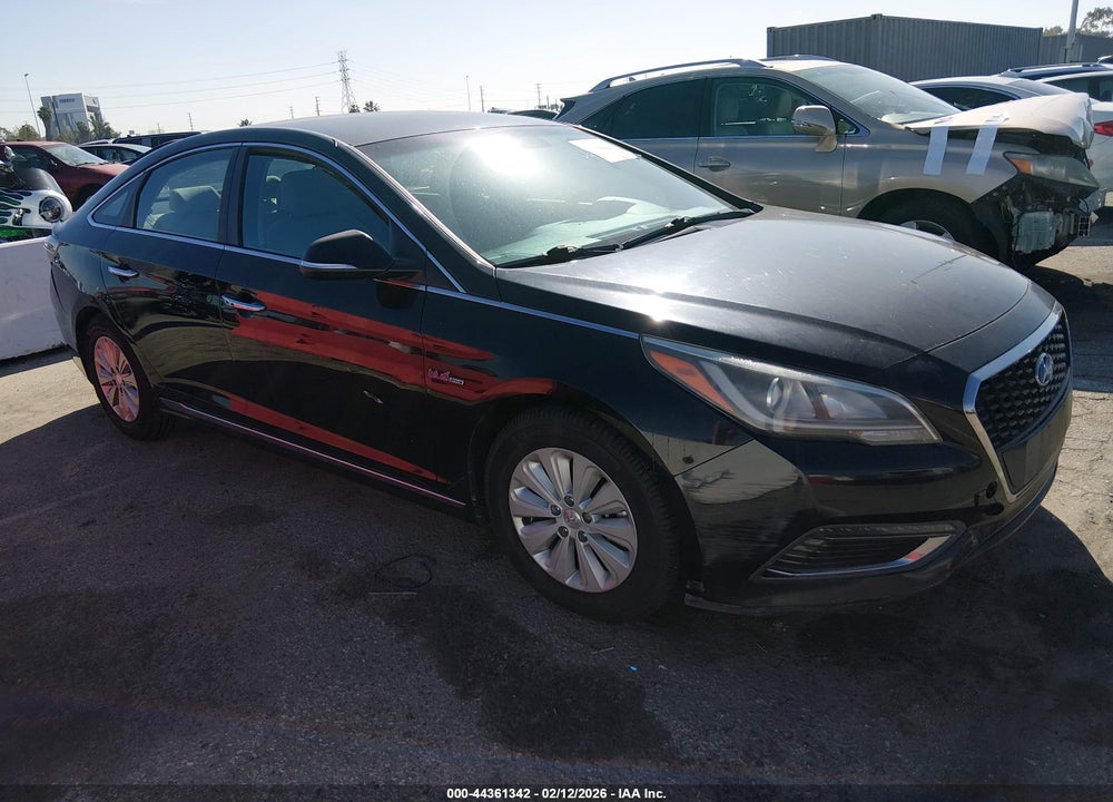 2016 HYUNDAI SONATA HYBRID SE VIN: KMHE24L10GA013889