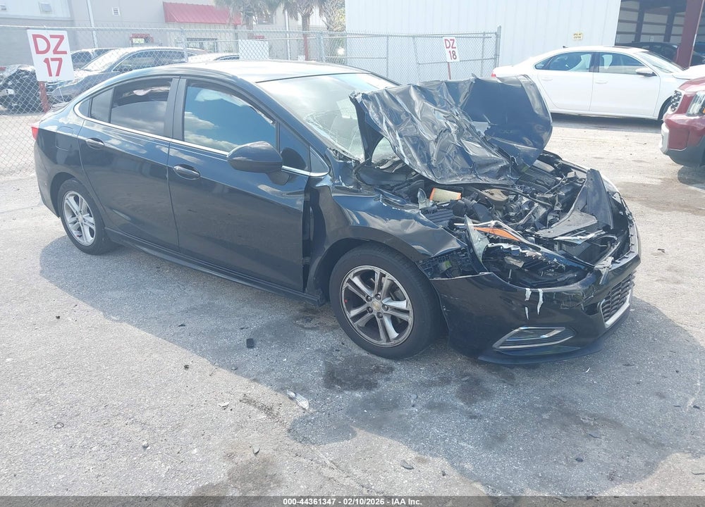 2018 CHEVROLET CRUZE LT AUTO VIN: 1G1BE5SM1J7200992
