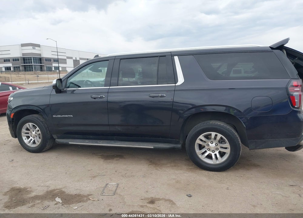 2023 CHEVROLET SUBURBAN 2WD PREMIER VIN: 1GNSCFKD1PR305569