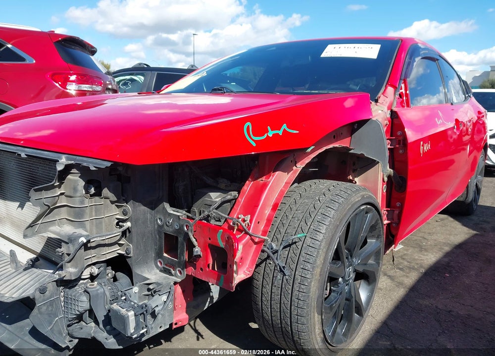2018 HONDA CIVIC SPORT TOURING VIN: SHHFK7H95JU406115