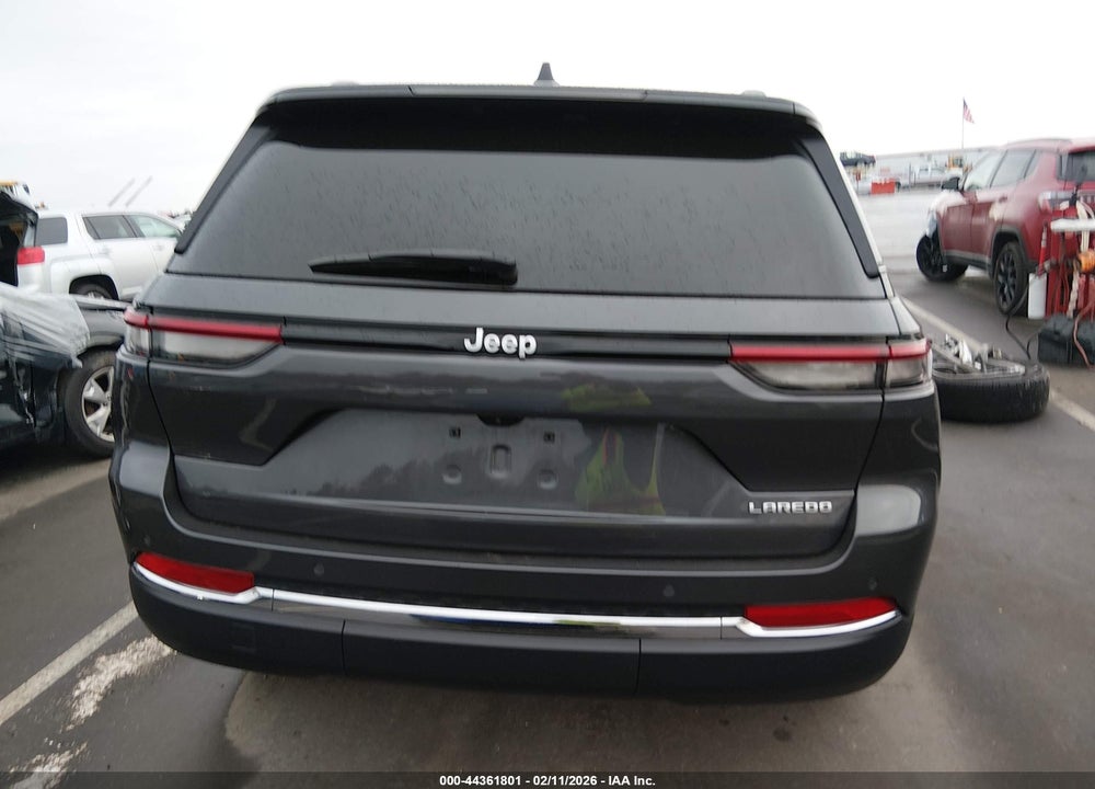 2024 JEEP GRAND CHEROKEE LAREDO X 4X2 VIN: 1C4RJGAG1R8606169