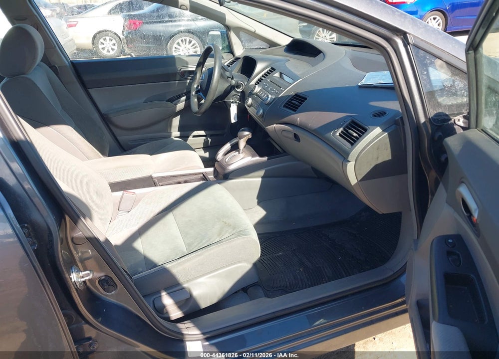 2011 HONDA CIVIC LX VIN: 19XFA1F56BE042652