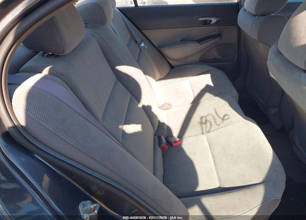 2011 HONDA CIVIC LX VIN: 19XFA1F56BE042652