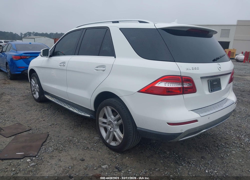 2015 MERCEDES-BENZ ML 350 VIN: 4JGDA5JB7FA587856