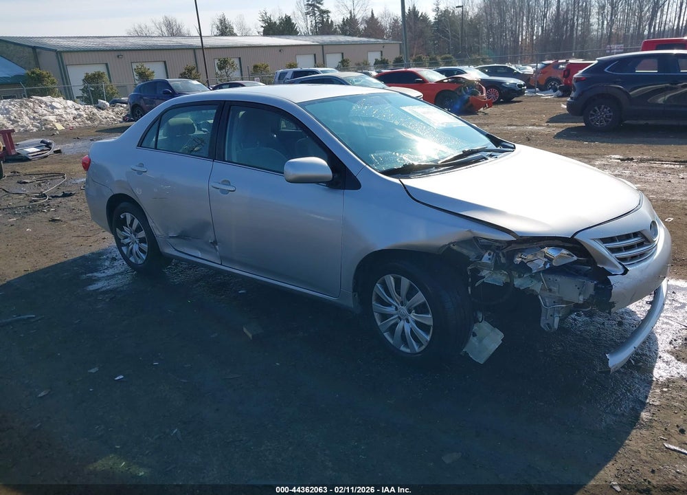 2013 TOYOTA COROLLA LE VIN: 2T1BU4EE1DC032380