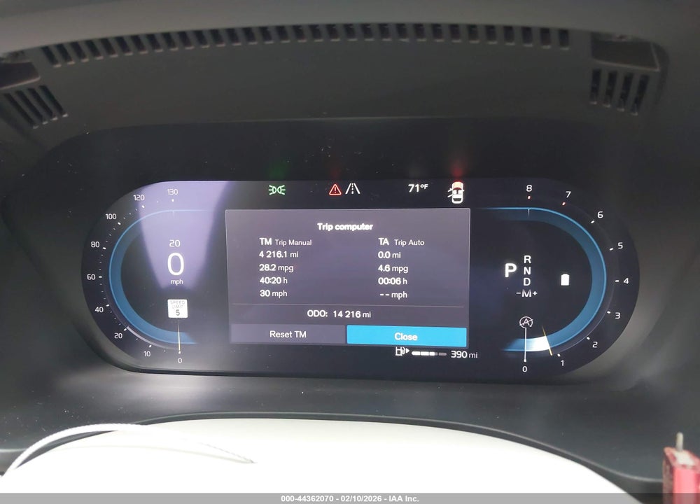 2024 VOLVO XC60 B5 ULTIMATE DARK THEME VIN: YV4L12RM7R1939355