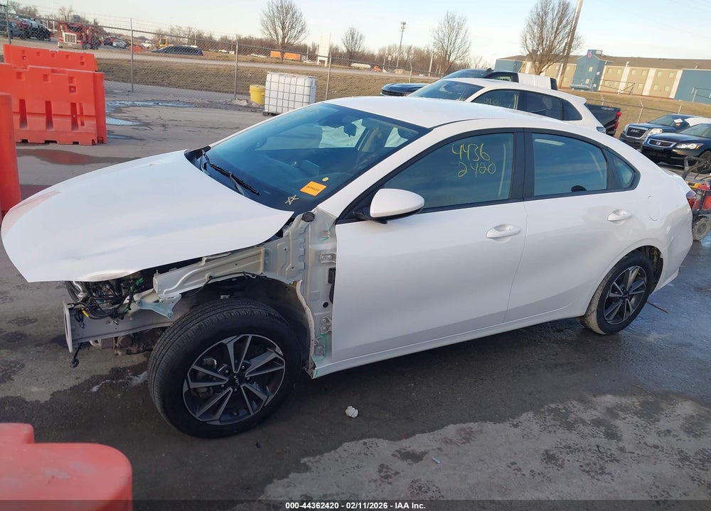 2024 KIA FORTE LXS VIN: 3KPF24AD3RE807842