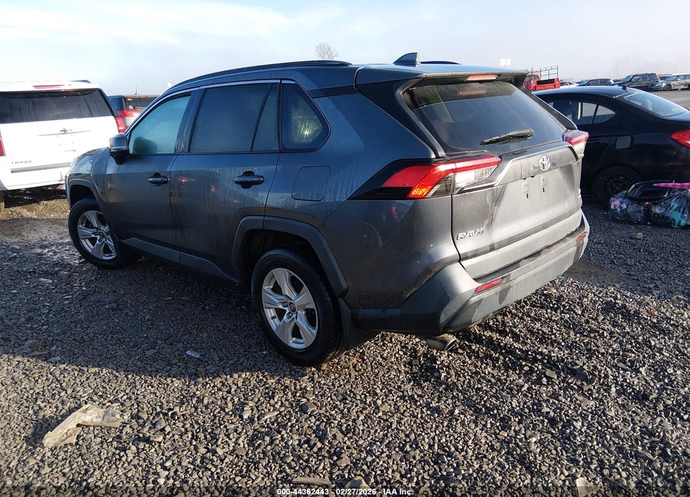 2019 TOYOTA RAV4 XLE VIN: 2T3P1RFV6KC007179