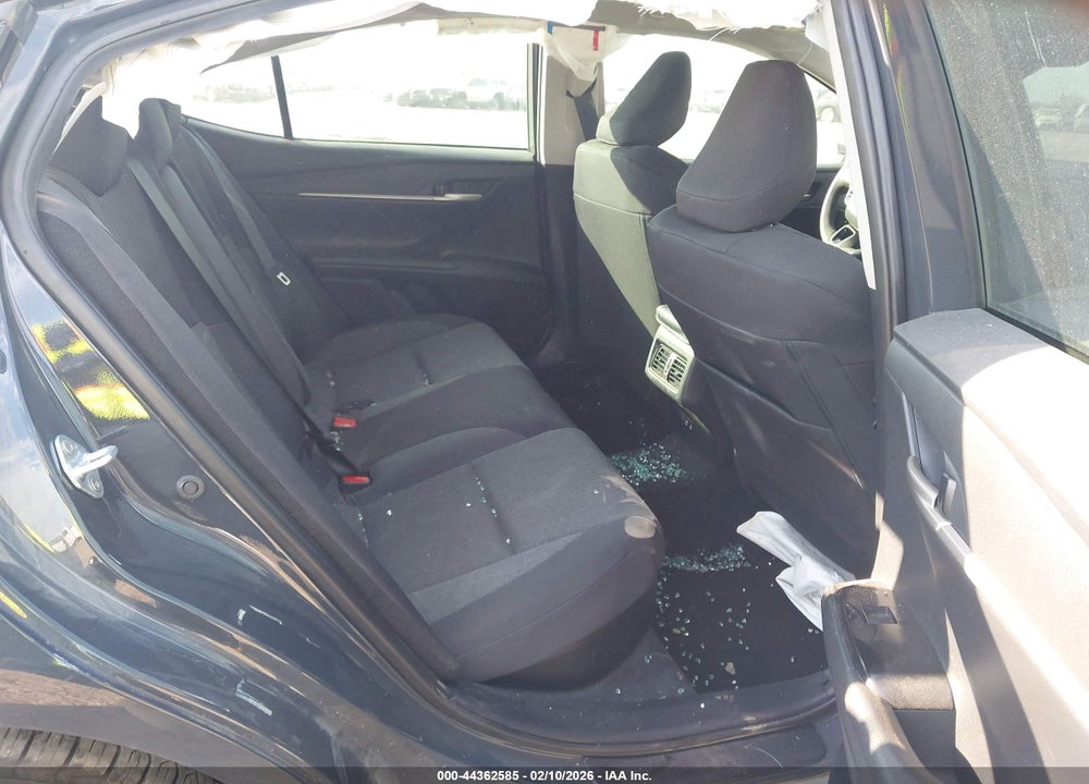 2025 TOYOTA CAMRY LE VIN: 4T1DAACK6SU036882