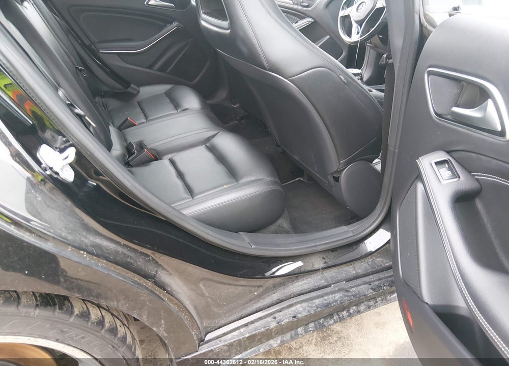 2014 MERCEDES-BENZ CLA 250 4MATIC VIN: WDDSJ4GB0EN119672