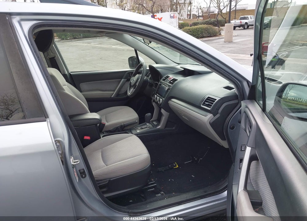 2017 SUBARU FORESTER 2.5I PREMIUM VIN: JF2SJAEC7HH572017