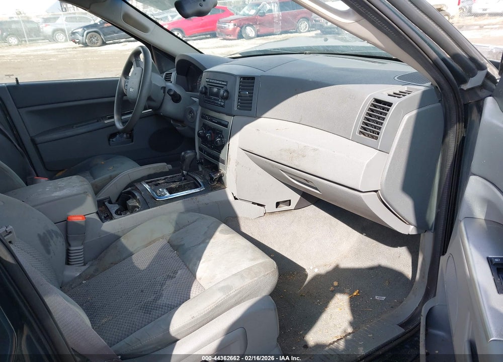 2005 JEEP GRAND CHEROKEE LAREDO VIN: 1J4HR48N45C630300