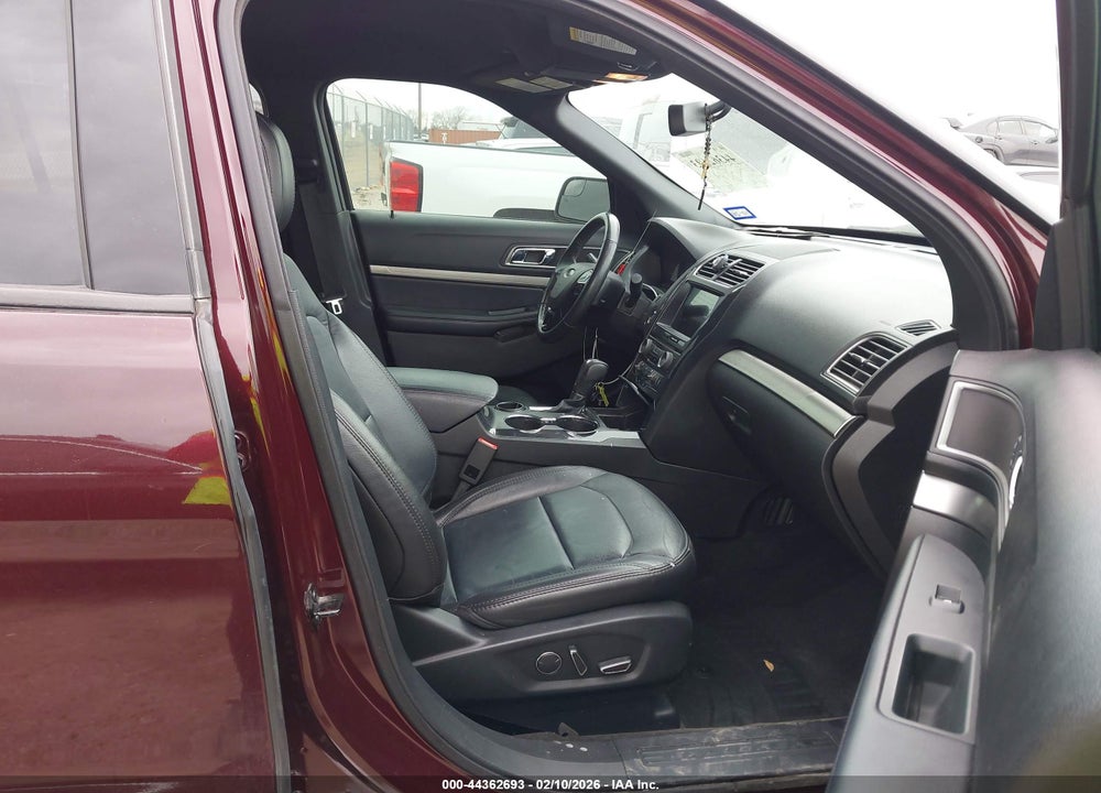 2018 FORD EXPLORER XLT VIN: 1FM5K7D8XJGA66519
