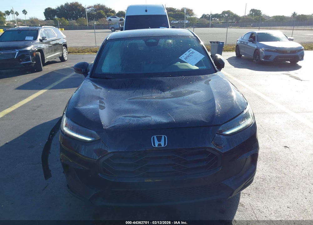 2024 HONDA HR-V 2WD SPORT/2WD SPORT W/O BSI VIN: 3CZRZ1H5XRM700129