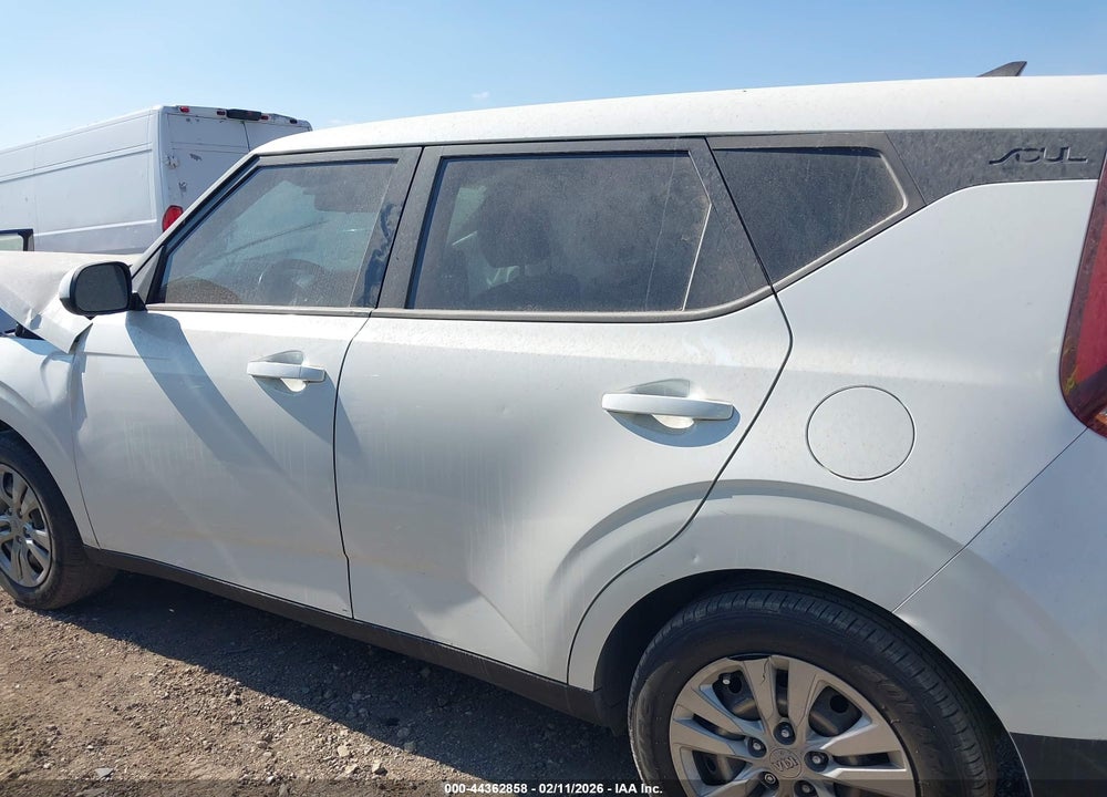 2021 KIA SOUL LX VIN: KNDJ23AU2M7765757