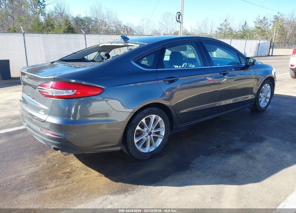 2020 FORD FUSION SE VIN: 3FA6P0HD0LR224523