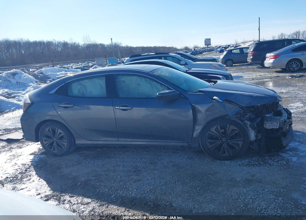 2018 HONDA CIVIC EX VIN: SHHFK7H51JU216955