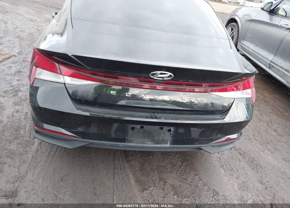 2021 HYUNDAI ELANTRA SE VIN: KMHLL4AG9MU128206