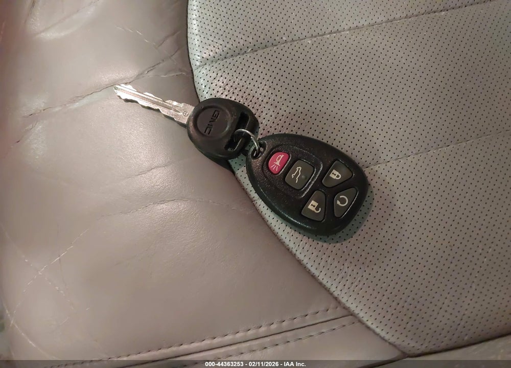 2011 GMC ACADIA DENALI VIN: 1GKKVTED0BJ291866