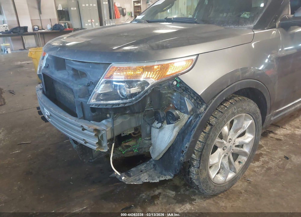 2014 FORD EXPLORER LIMITED VIN: 1FM5K8F83EGB34085