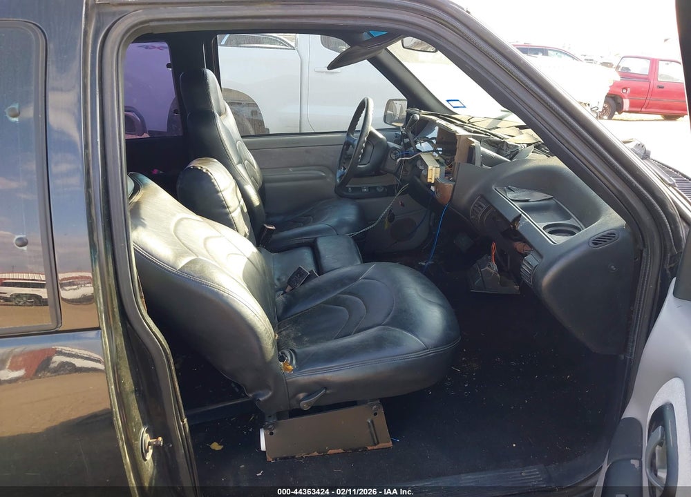 1995 CHEVROLET GMT-400 C1500 VIN: 2GCEC19H9S1163703