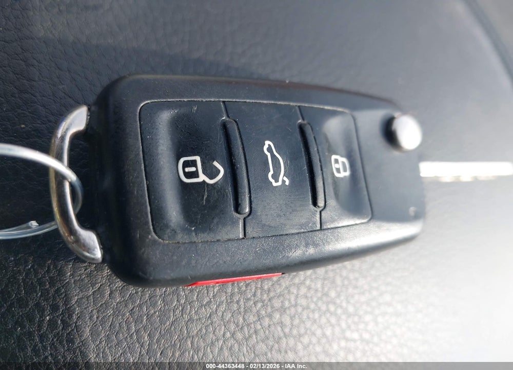 2013 VOLKSWAGEN TIGUAN S VIN: WVGBV7AX9DW549256