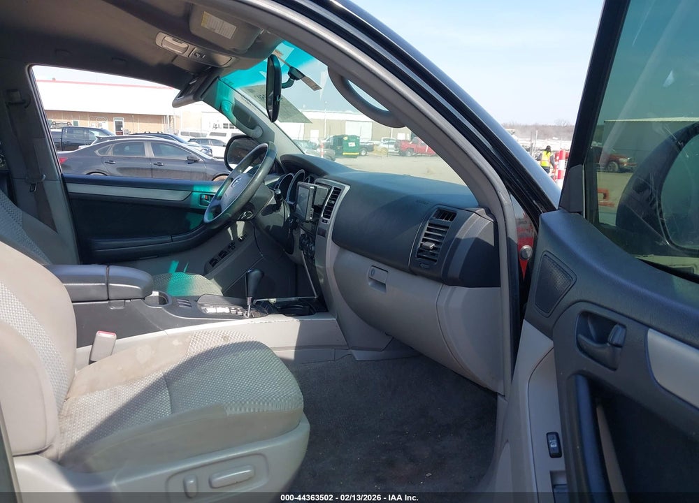 2006 TOYOTA 4RUNNER SR5 V8 VIN: JTEZT14R060026499