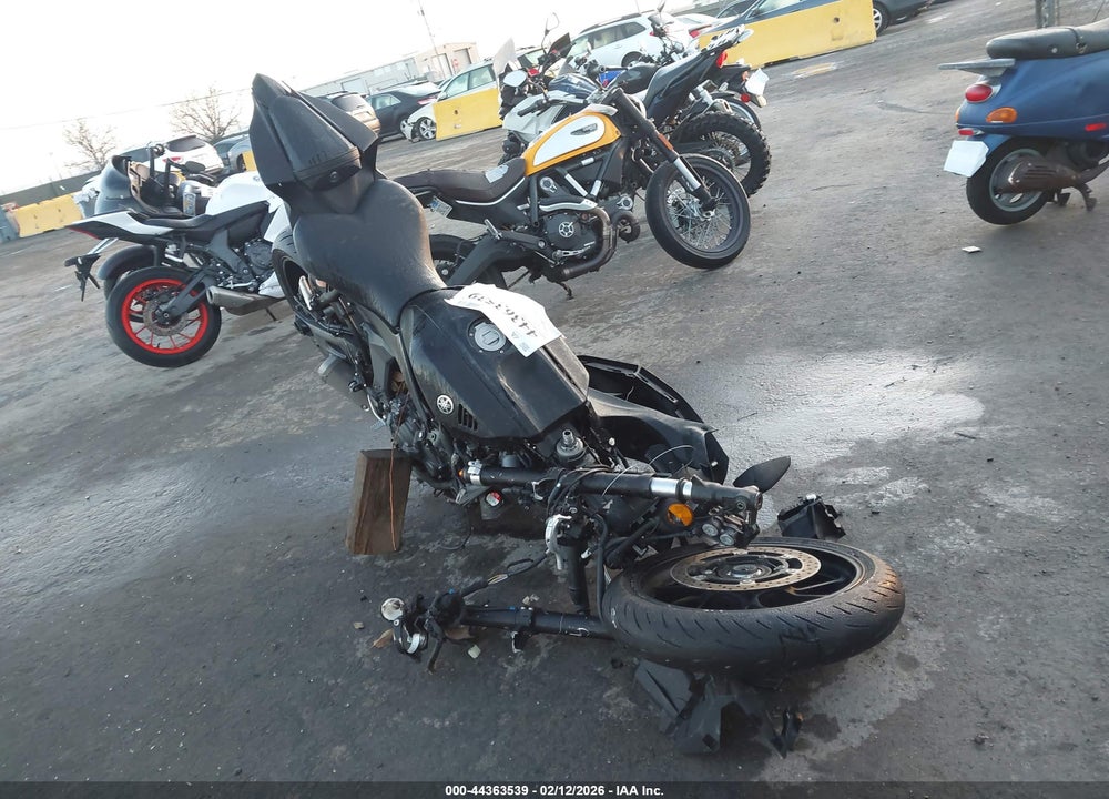 2025 YAMAHA YZFR7 VIN: JYARM38Y4SA003984