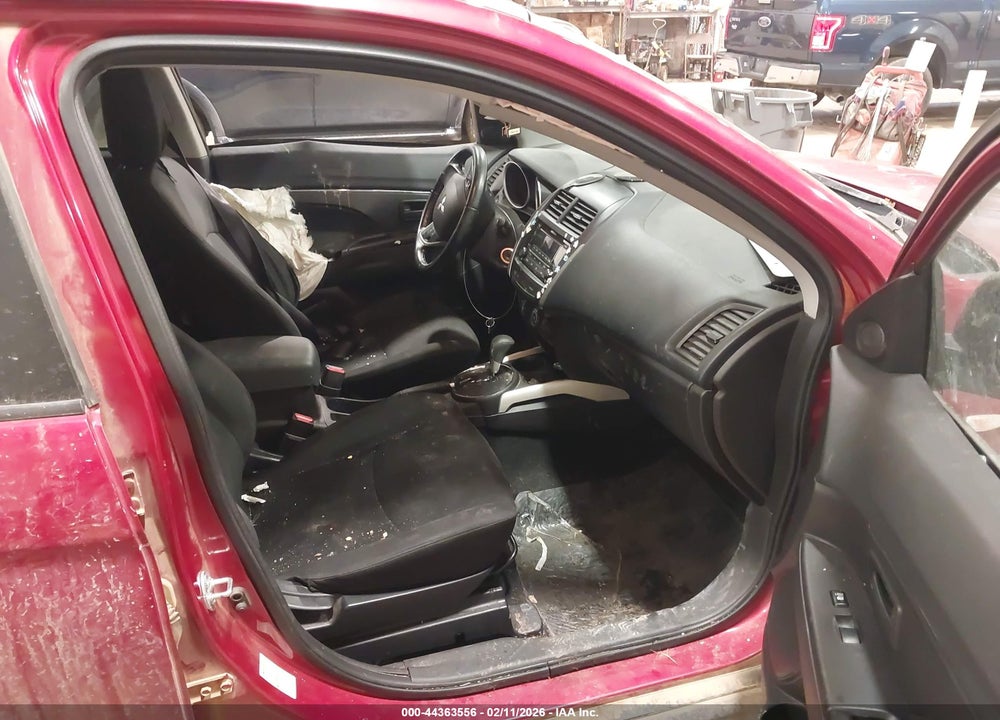 2014 MITSUBISHI OUTLANDER SPORT ES VIN: 4A4AR3AUXEE026380