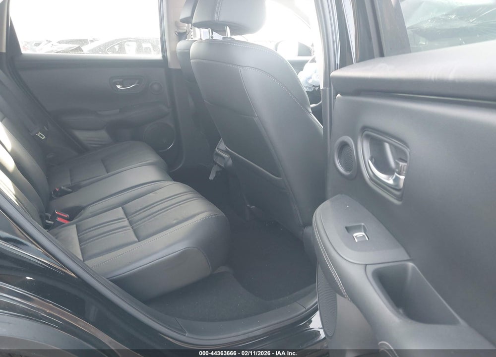 2024 HONDA HR-V VIN: 3CZRZ1H71RM739242
