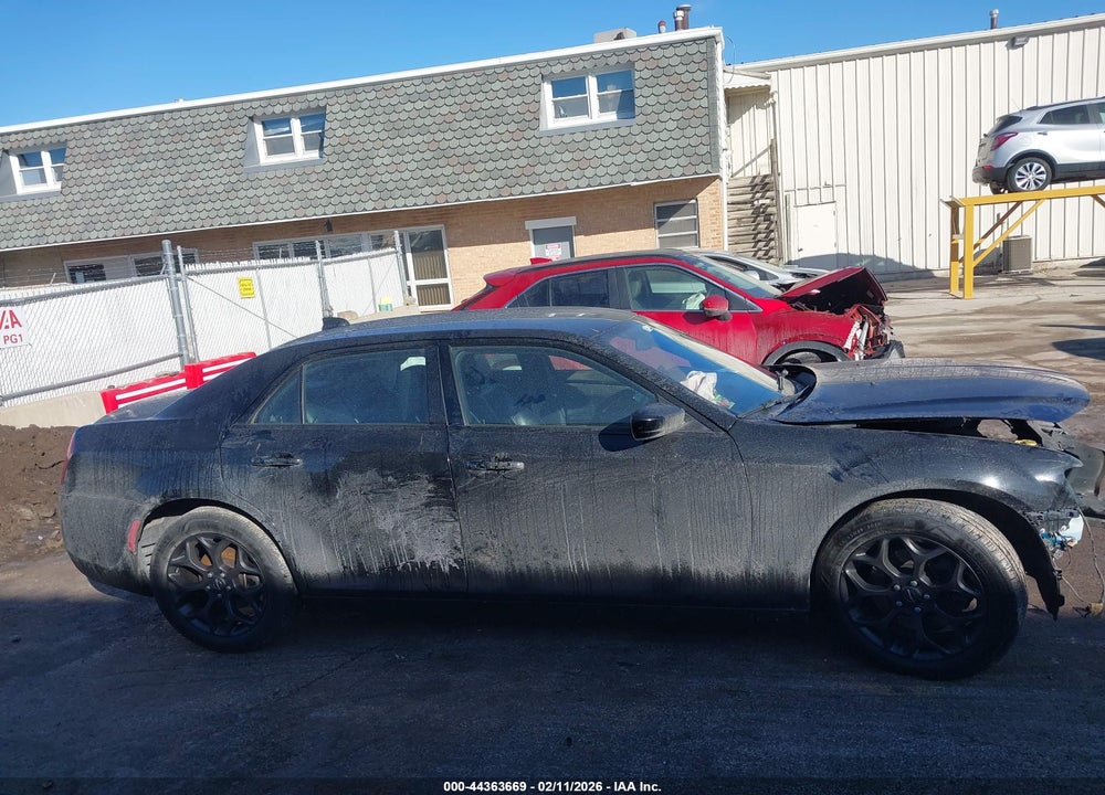 2019 CHRYSLER 300 300S AWD VIN: 2C3CCAGG0KH648762