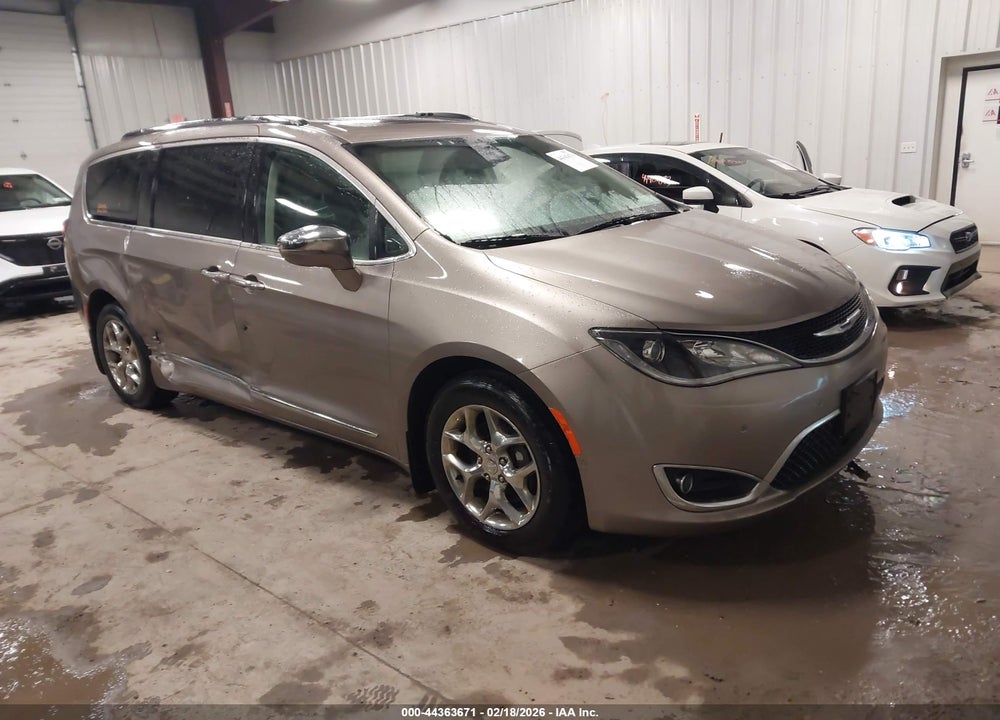 2018 CHRYSLER PACIFICA LIMITED VIN: 2C4RC1GG6JR140357
