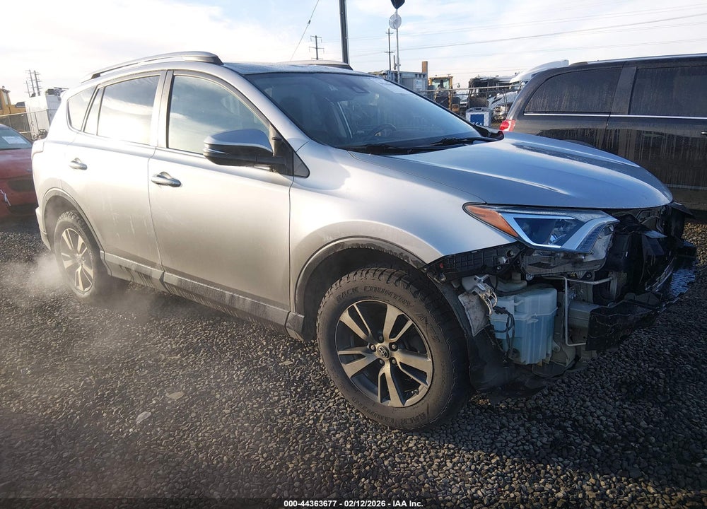 2017 TOYOTA RAV4 XLE VIN: 2T3RFREV4HW679437