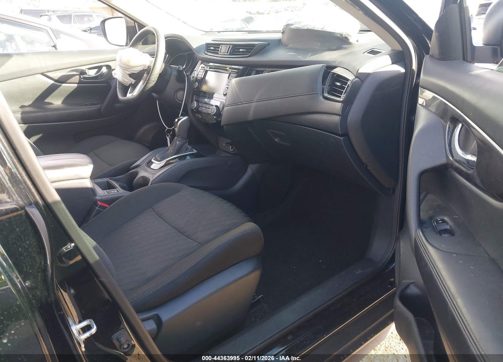 2019 NISSAN ROGUE SV VIN: 5N1AT2MT9KC844417