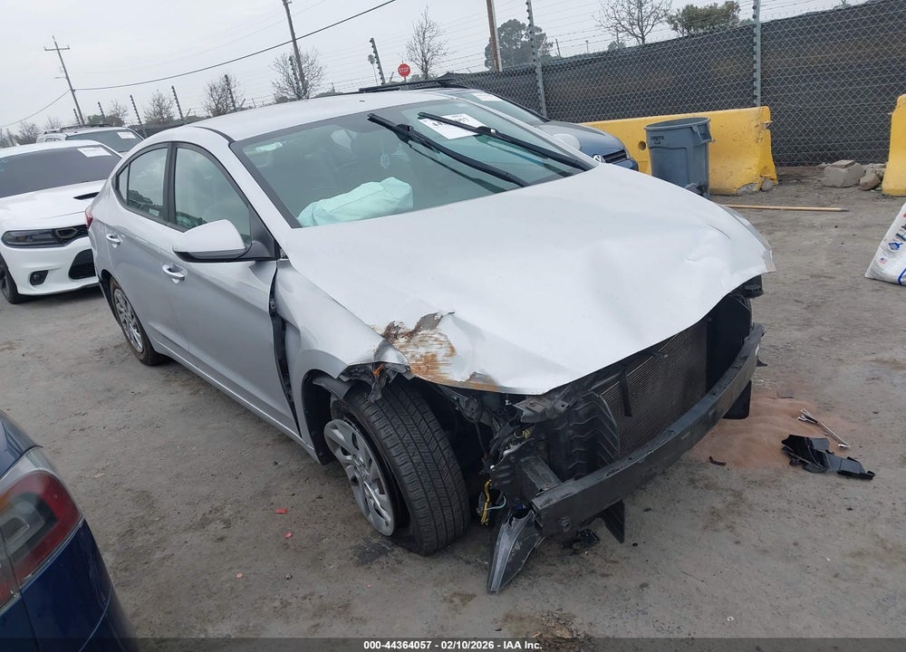 2018 HYUNDAI ELANTRA SE VIN: KMHD74LF9JU679003
