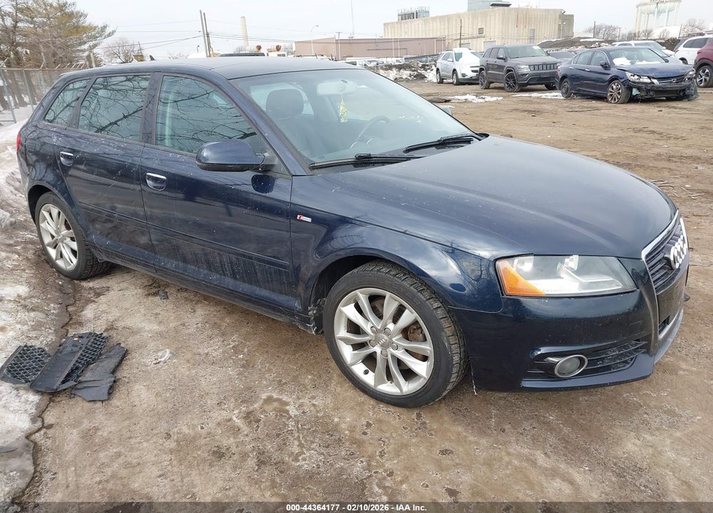 2011 AUDI A3 2.0T PREMIUM VIN: WAUBEAFM6BA022072
