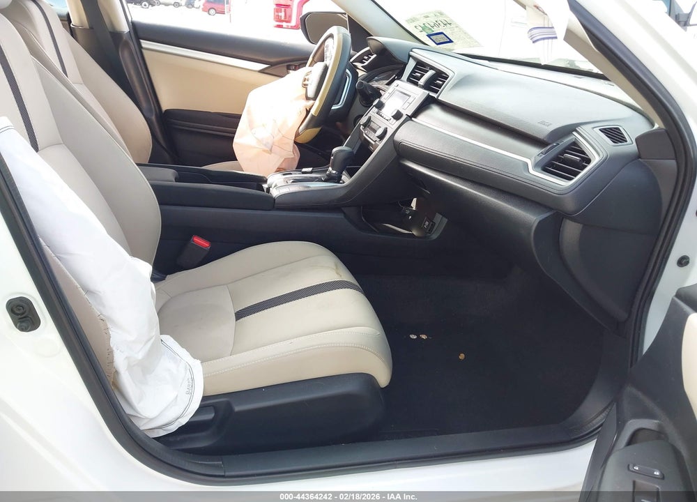2019 HONDA CIVIC LX VIN: 19XFC2F64KE016995