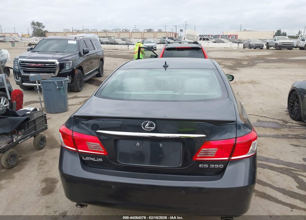 2010 LEXUS ES 350 VIN: JTHBK1EG0A2412325