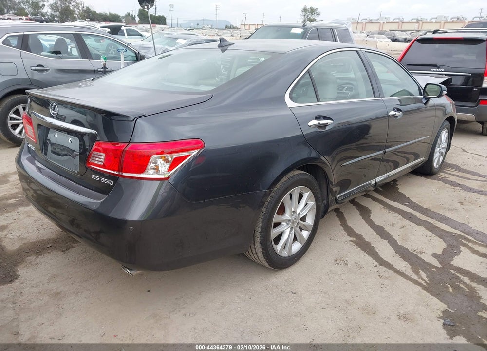 2010 LEXUS ES 350 VIN: JTHBK1EG0A2412325