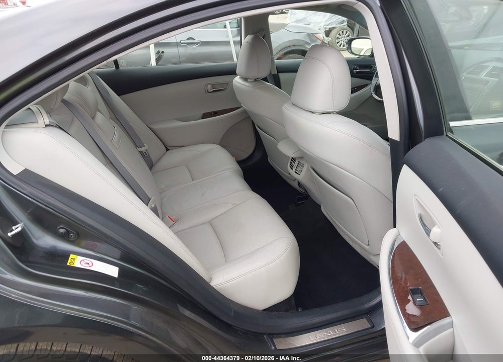 2010 LEXUS ES 350 VIN: JTHBK1EG0A2412325