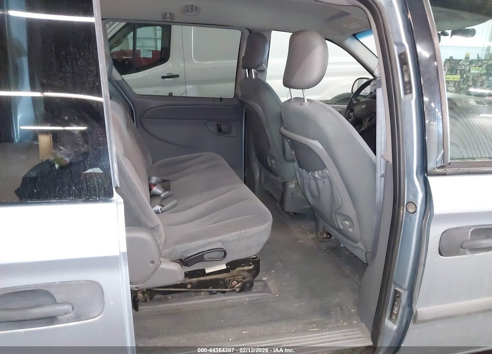 2005 DODGE GRAND CARAVAN SE VIN: 1D4GP24R05B250349