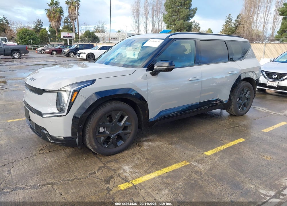 2026 KIA EV9 LAND VIN: 5XYADFS54TG013885