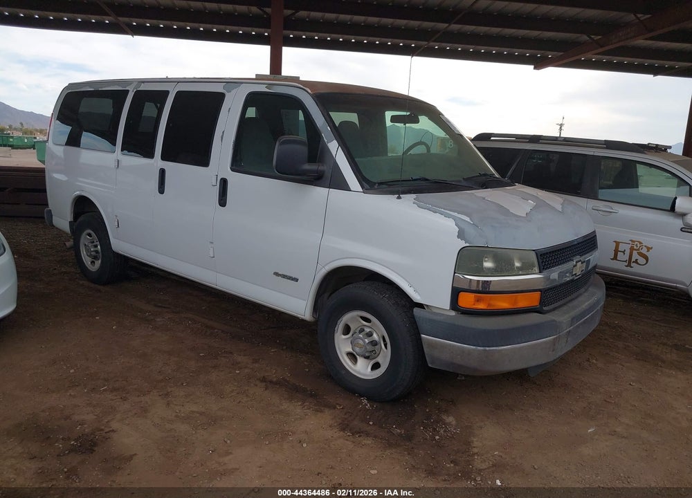 2005 CHEVROLET EXPRESS VIN: 1GAHG35U251152612