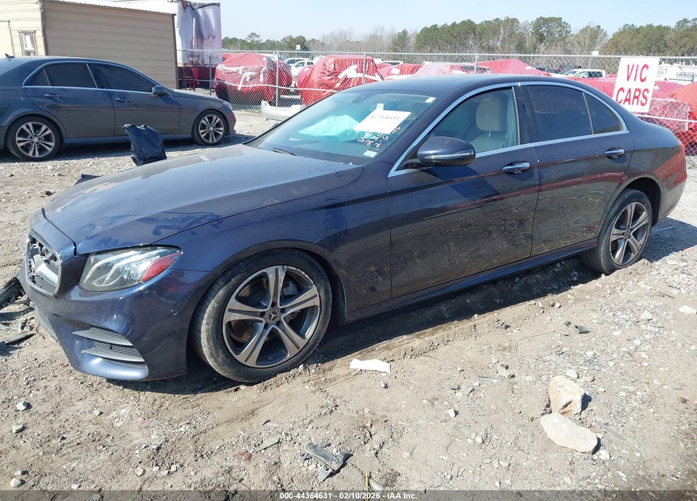 2018 MERCEDES-BENZ E 300 VIN: WDDZF4JB5JA332305