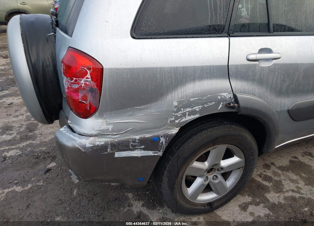 2004 TOYOTA RAV4 VIN: JTEHD20V746020694