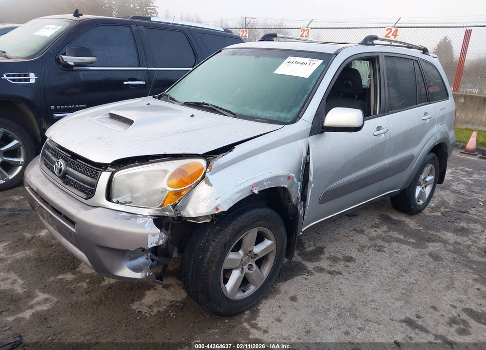 2004 TOYOTA RAV4 VIN: JTEHD20V746020694