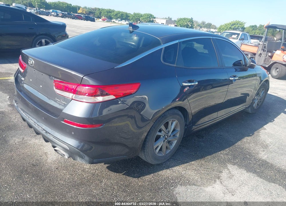 2019 KIA OPTIMA LX VIN: 5XXGT4L31KG294173